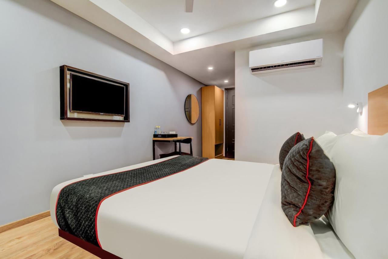 Oyo Townhouse 115 Patel Nagar Hotel Ню Делхи Екстериор снимка