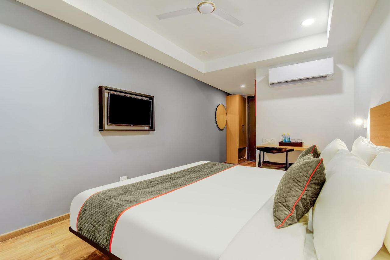 Oyo Townhouse 115 Patel Nagar Hotel Ню Делхи Екстериор снимка