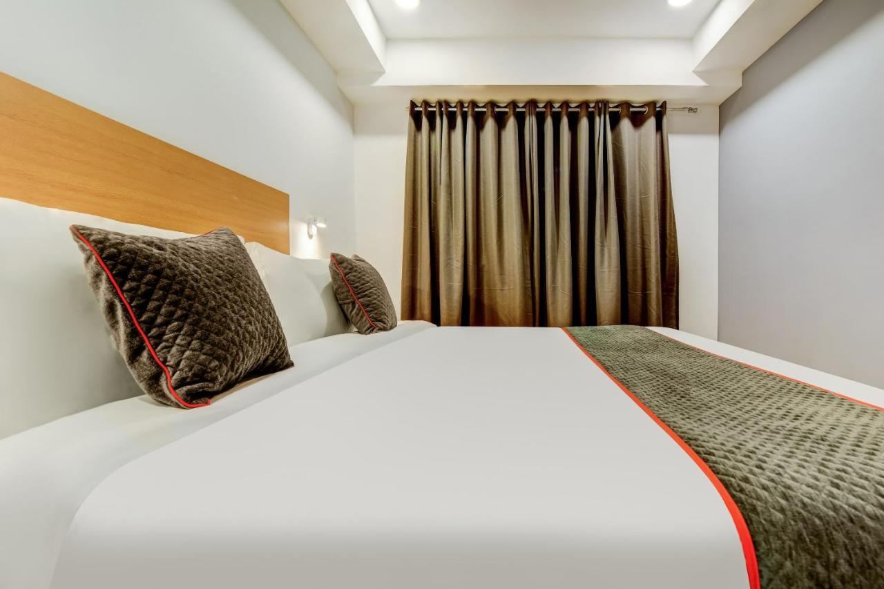 Oyo Townhouse 115 Patel Nagar Hotel Ню Делхи Екстериор снимка